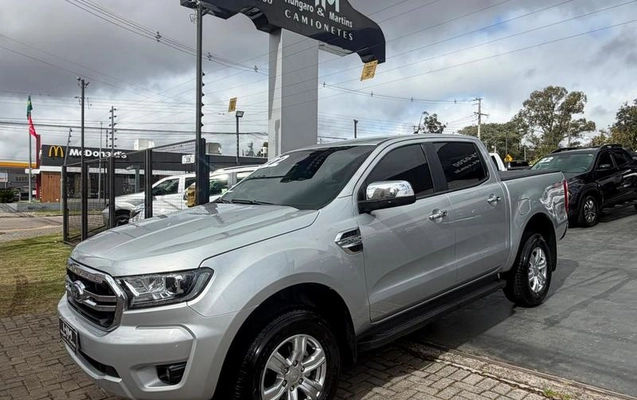 imagem-https://www.socarrao.com.br/sc-vehicle-images-prod/2630945/1784225449175-8279111_2_B_f5224aafd4.jpeg