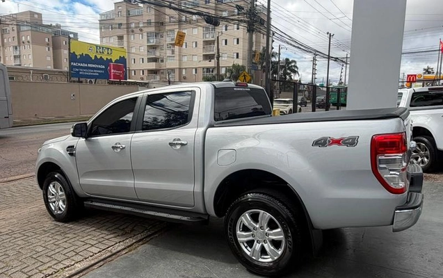 imagem-https://www.socarrao.com.br/sc-vehicle-images-prod/2630945/1784225449177-8279111_2_B_ad51d8859e.jpeg