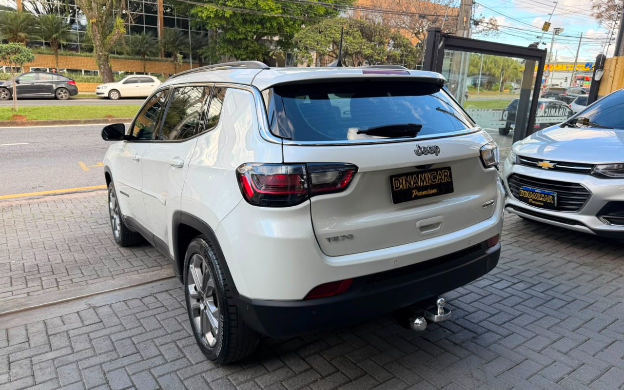 imagem-https://www.socarrao.com.br/sc-vehicle-images-prod/2630987/1784055775175-NS5qcGVn.jpeg