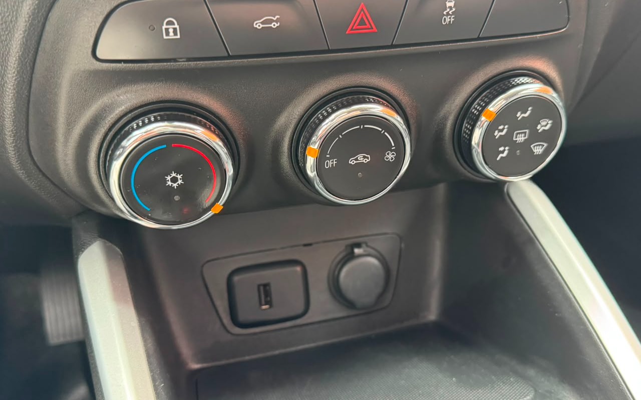 imagem-https://www.socarrao.com.br/sc-vehicle-images-prod/2631038/1784055835394-V2hhdHNBcHAgSW1hZ2UgMjAyNi0wNy0xNCBhdCAxMy40NS4yNy5qcGVn.jpeg