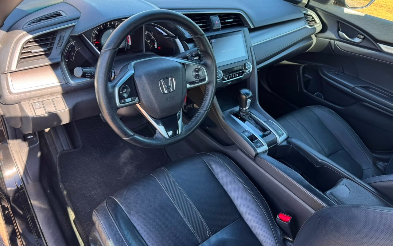 imagem-https://www.socarrao.com.br/sc-vehicle-images-prod/2631139/1785242451344-V2hhdHNBcHAgSW1hZ2UgMjAyNi0wNy0yNyBhdCAxNi4yMC4xOSAoMSkuanBlZw.jpeg