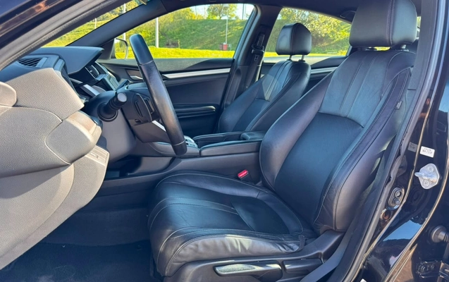 imagem-https://www.socarrao.com.br/sc-vehicle-images-prod/2631139/1785242451567-V2hhdHNBcHAgSW1hZ2UgMjAyNi0wNy0yNyBhdCAxNi4yMC4yMCAoMikuanBlZw.jpeg