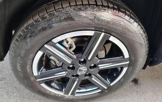 imagem-https://www.socarrao.com.br/sc-vehicle-images-prod/2631350/1785779693733-8277662_0_B_4b672adee4.jpeg