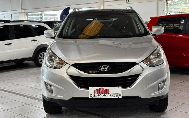 imagem-https://www.socarrao.com.br/sc-vehicle-images-prod/2631526/1785530918251-8279319_2_B_e76829938a.jpeg