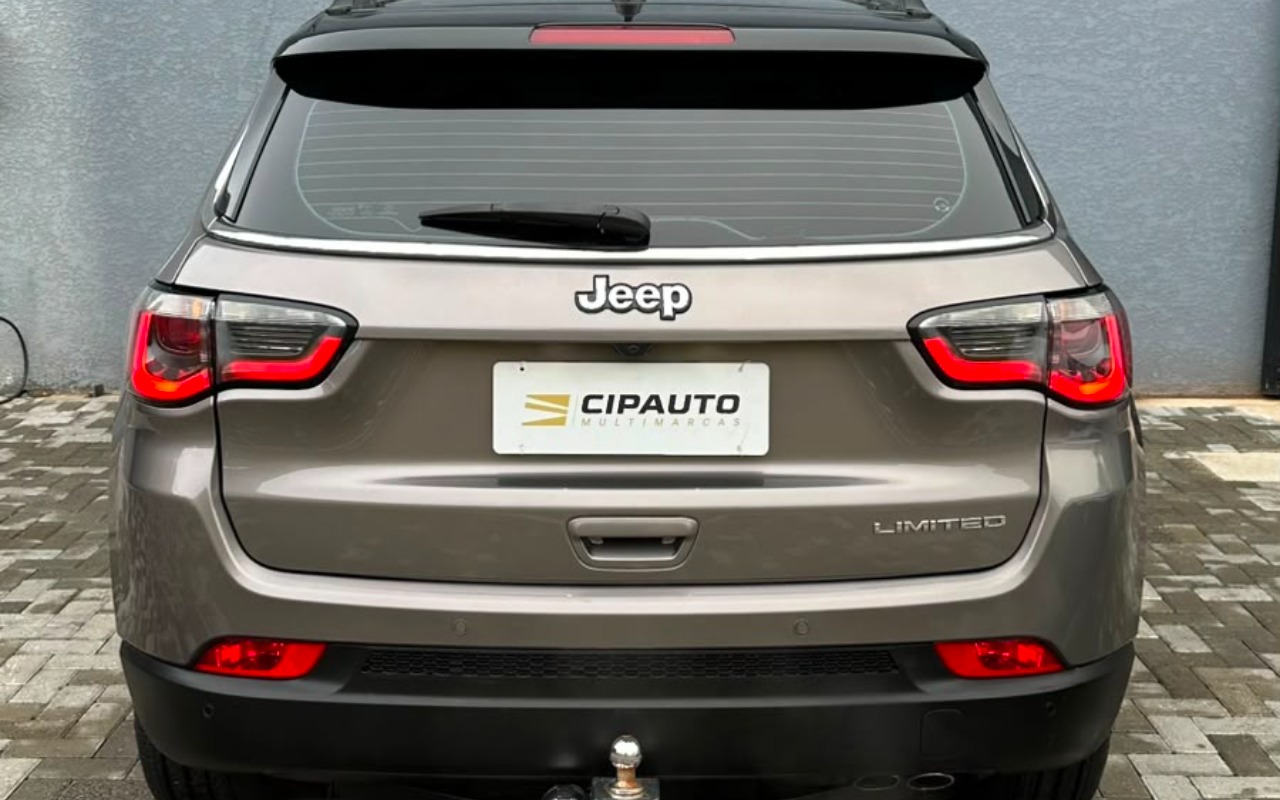 imagem-https://www.socarrao.com.br/sc-vehicle-images-prod/2631582/1784056976545-Y2ZlOTczMDctODFkYy00OGRkLWEwNDctNjA5MmU0ODZmMGE3LmpwZw.jpg