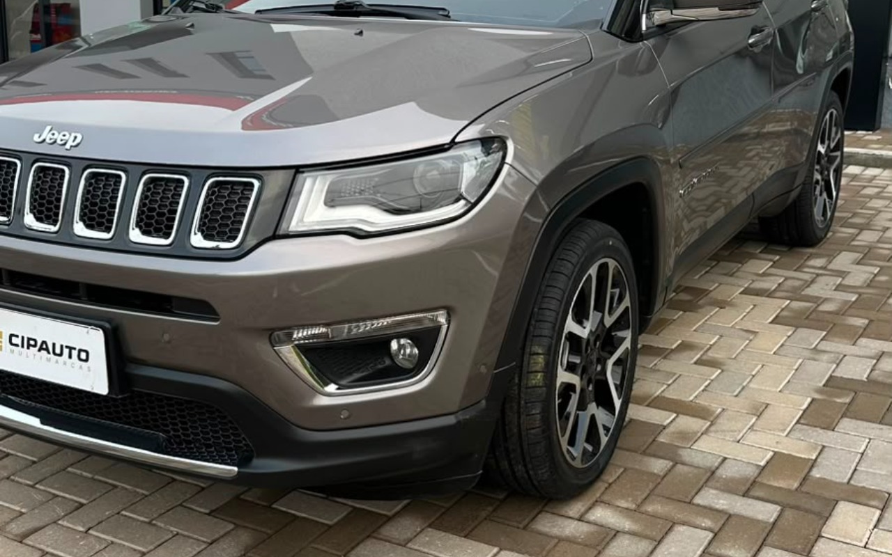 imagem-https://www.socarrao.com.br/sc-vehicle-images-prod/2631582/1784056978017-NTRlNGU4MTEtNjg3Yy00ZThhLWFmN2MtOTA5NzUwZDBkZTllLmpwZw.jpg