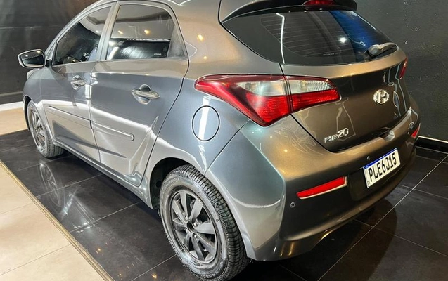 imagem-https://www.socarrao.com.br/sc-vehicle-images-prod/2631658/1789591852535-8263420_1_B_1b24e4d784.jpeg