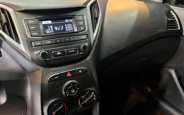 imagem-https://www.socarrao.com.br/sc-vehicle-images-prod/2631658/1789591852545-8263420_10_B_f6bbda201f.jpeg