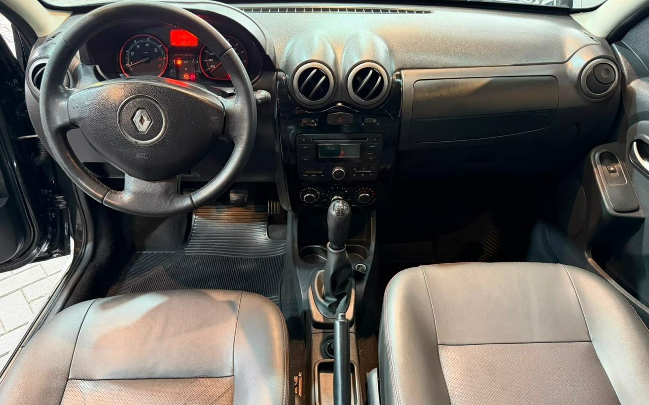 imagem-https://www.socarrao.com.br/sc-vehicle-images-prod/2631778/1784058064451-Ny5qcGVn.jpeg