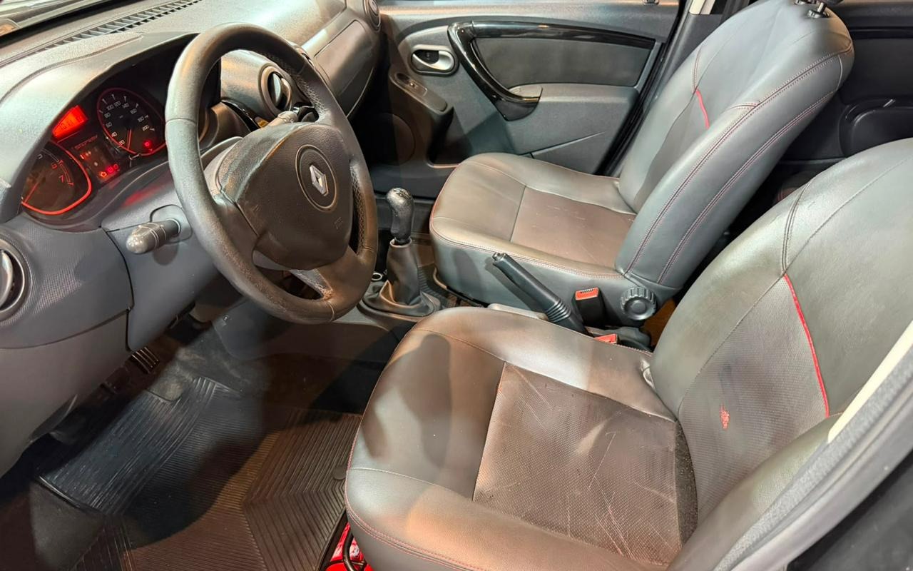 imagem-https://www.socarrao.com.br/sc-vehicle-images-prod/2631778/1784058064778-MTAuanBlZw.jpeg