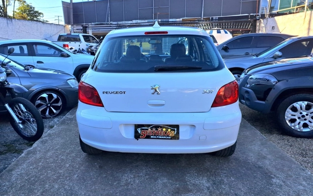 imagem-https://www.socarrao.com.br/sc-vehicle-images-prod/2631988/1784057736330-NS5qcGc.jpg