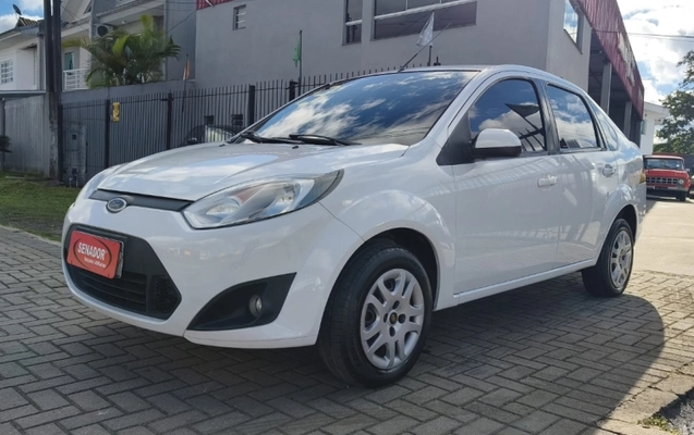 imagem-https://www.socarrao.com.br/sc-vehicle-images-prod/2632018/1784057844616-Vfo28FLqvsXXDTvOhCfoLoHdJmT5wBCH.jpg