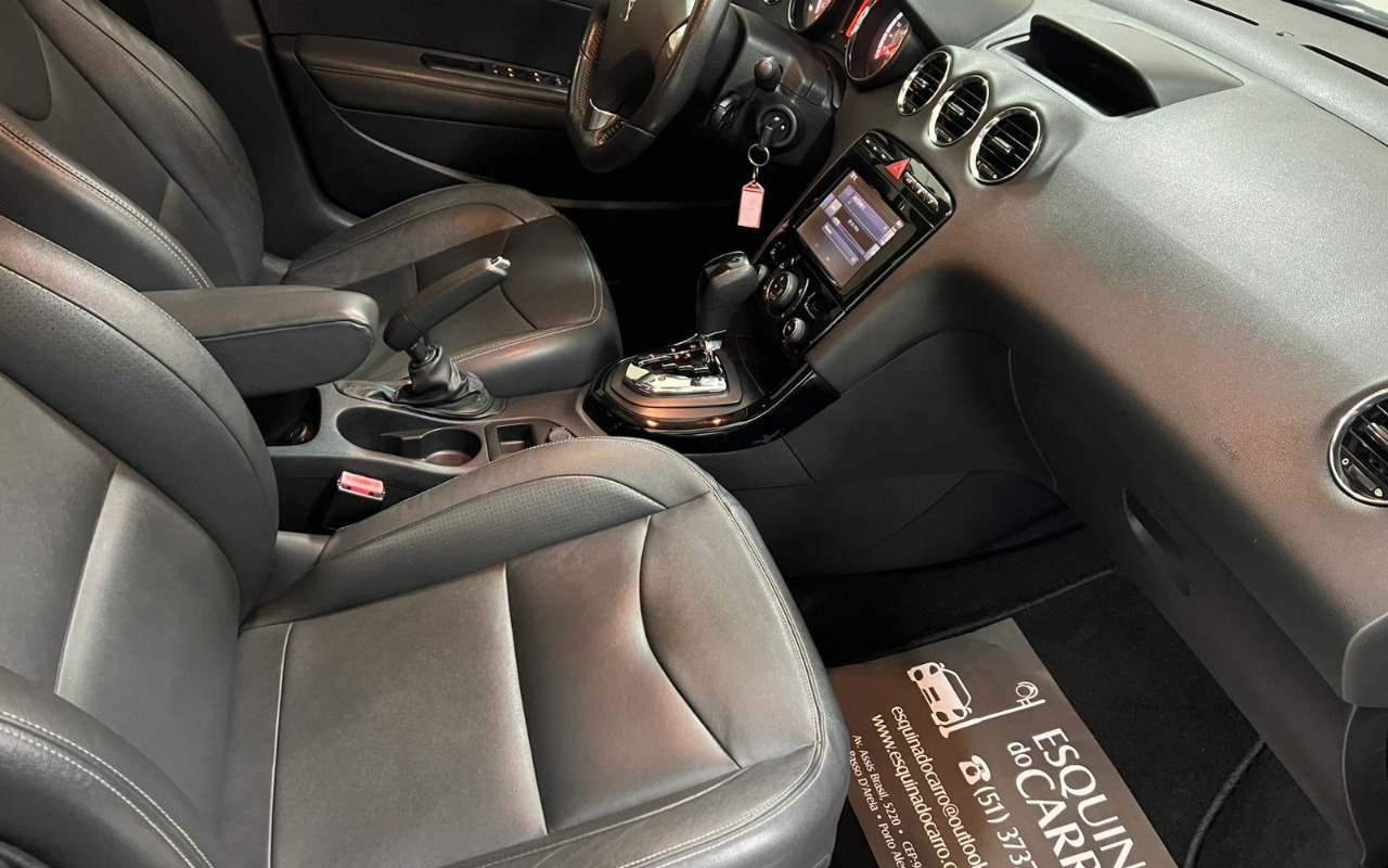 imagem-https://www.socarrao.com.br/sc-vehicle-images-prod/2632215/1784058443117-V2hhdHNBcHAgSW1hZ2UgMjAyNS0xMC0yMSBhdCAxMS4xOC4xMS5qcGVn.jpeg