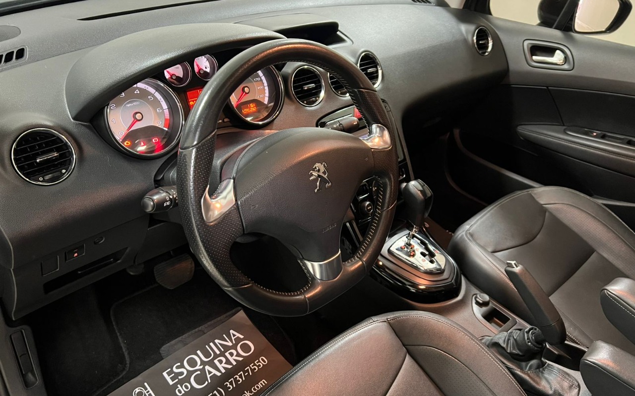 imagem-https://www.socarrao.com.br/sc-vehicle-images-prod/2632215/1784058443653-V2hhdHNBcHAgSW1hZ2UgMjAyNS0xMC0yMSBhdCAxMS4xOC4xMSAoNCkuanBlZw.jpeg
