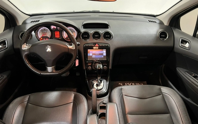 imagem-https://www.socarrao.com.br/sc-vehicle-images-prod/2632215/1784058443808-V2hhdHNBcHAgSW1hZ2UgMjAyNS0xMC0yMSBhdCAxMS4xOC4xMi5qcGVn.jpeg