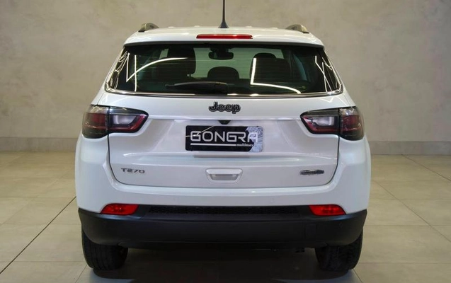 imagem-https://www.socarrao.com.br/sc-vehicle-images-prod/2632242/1790024533099-8279509_21_B_630972fef1.jpeg