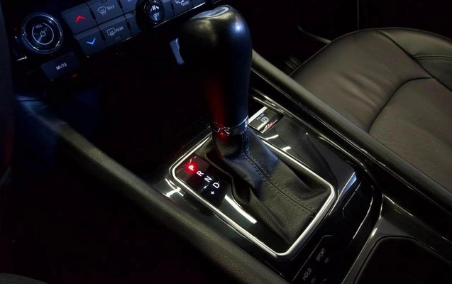 imagem-https://www.socarrao.com.br/sc-vehicle-images-prod/2632242/1790024533103-8279509_12_B_29f58e1762.jpeg