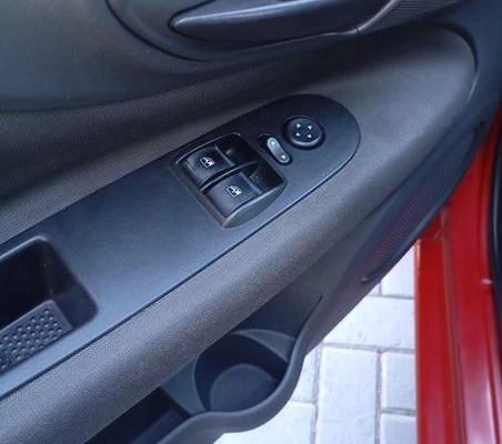 imagem-https://www.socarrao.com.br/sc-vehicle-images-prod/2632505/1784059040367-8262735_7_B_dbff9db326.jpeg