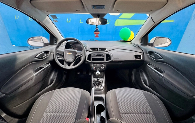 imagem-https://www.socarrao.com.br/sc-vehicle-images-prod/2632613/1784059395840-04d0938f-36af-48e4-abdc-32085c46c8a6.jpg