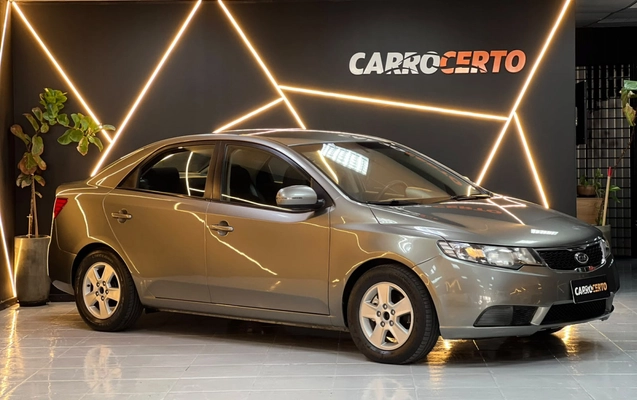 imagem-https://www.socarrao.com.br/sc-vehicle-images-prod/2632718/1784059586341-PSFq9vMPGFJL72GEF68siRUfRNY4glIG.jpg