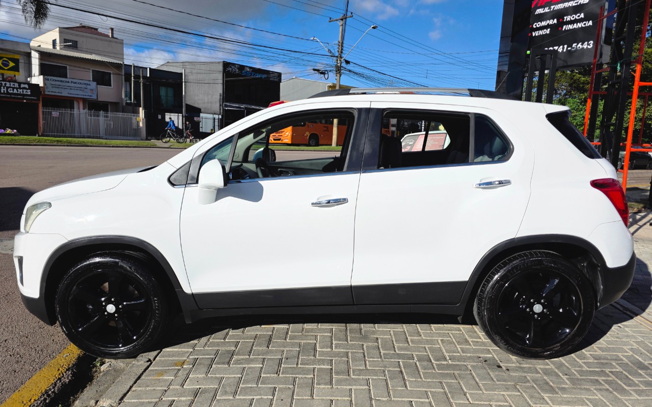 imagem-https://www.socarrao.com.br/sc-vehicle-images-prod/2633035/1784060218853-MjAyNjA3MTRfMTUzNTQ1LmpwZw.jpg