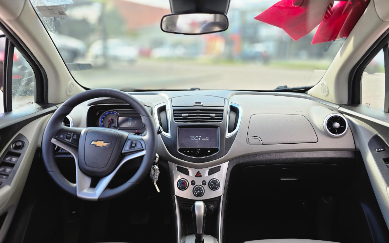 imagem-https://www.socarrao.com.br/sc-vehicle-images-prod/2633035/1784060219531-MjAyNjA3MTRfMTUzNzUwLmpwZw.jpg