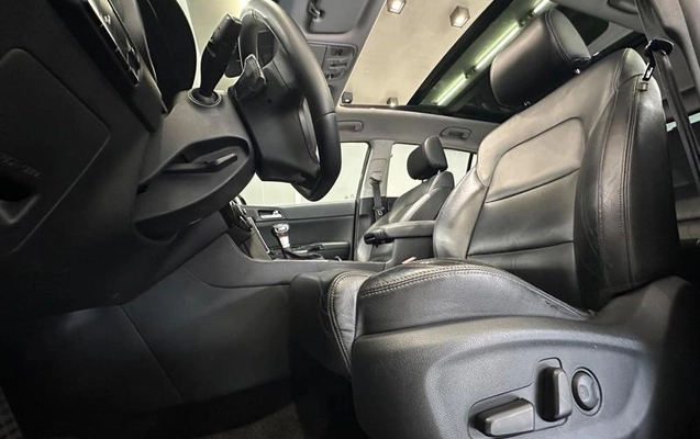 imagem-https://www.socarrao.com.br/sc-vehicle-images-prod/2633740/1789661635488-8279803_8_B_90e430cbfb.jpeg