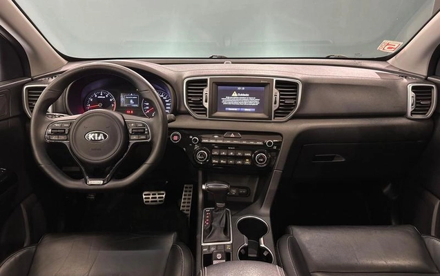 imagem-https://www.socarrao.com.br/sc-vehicle-images-prod/2633740/1789661635493-8279803_12_B_c5e43fcf22.jpeg