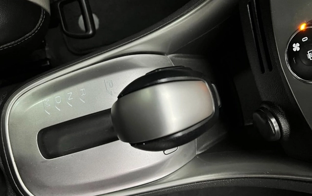 imagem-https://www.socarrao.com.br/sc-vehicle-images-prod/2633893/1790164780008-17d1fe77-0a4f-4ef1-a976-d22857b556f0.jpg
