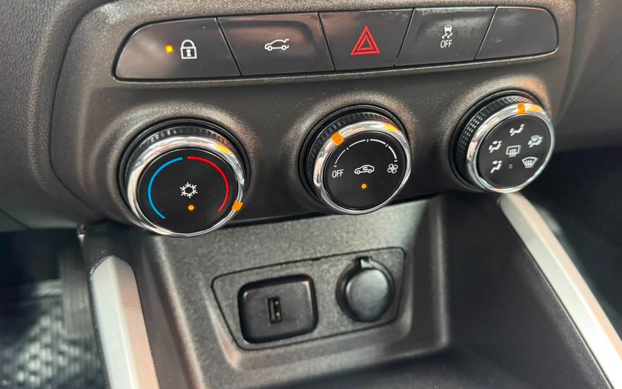 imagem-https://www.socarrao.com.br/sc-vehicle-images-prod/2633921/1784062195305-V2hhdHNBcHAgSW1hZ2UgMjAyNi0wNy0xNCBhdCAxMy40My4yMy5qcGVn.jpeg