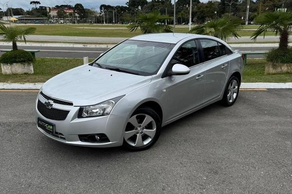 imagem-https://www.socarrao.com.br/sc-vehicle-images-prod/2633984/1784062273896-8190762_12_B_8968f4f70f.jpeg