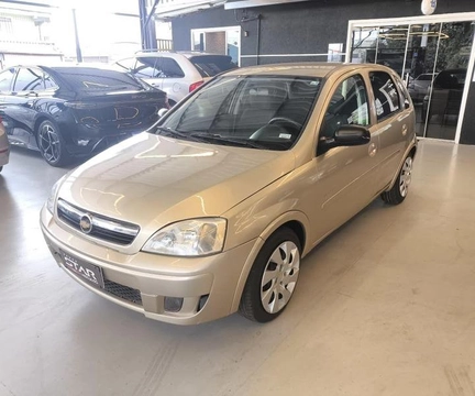 Chevrolet Corsa 2012 Bege — foto 1 de 3