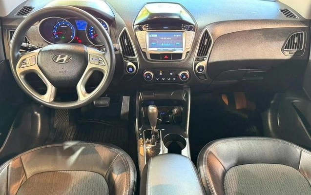 imagem-https://www.socarrao.com.br/sc-vehicle-images-prod/2634304/1788283696850-8280157_3_B_f27efae680.jpeg