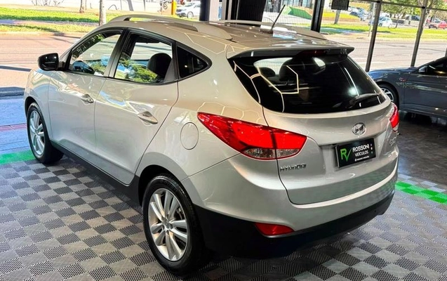 imagem-https://www.socarrao.com.br/sc-vehicle-images-prod/2634304/1788283696851-8280157_3_B_0a86f0a917.jpeg