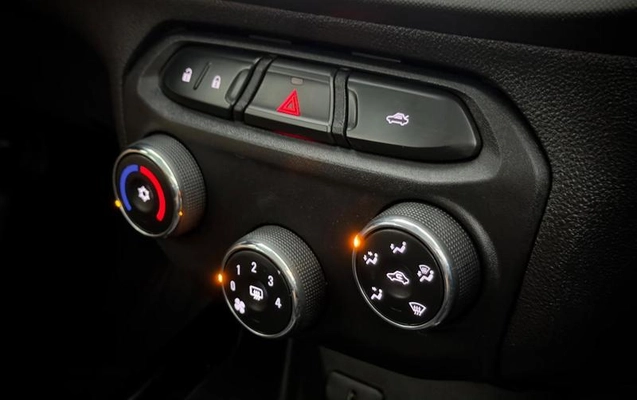 imagem-https://www.socarrao.com.br/sc-vehicle-images-prod/2634369/1789393706898-8276141_15_B_82d438c3ea.jpeg