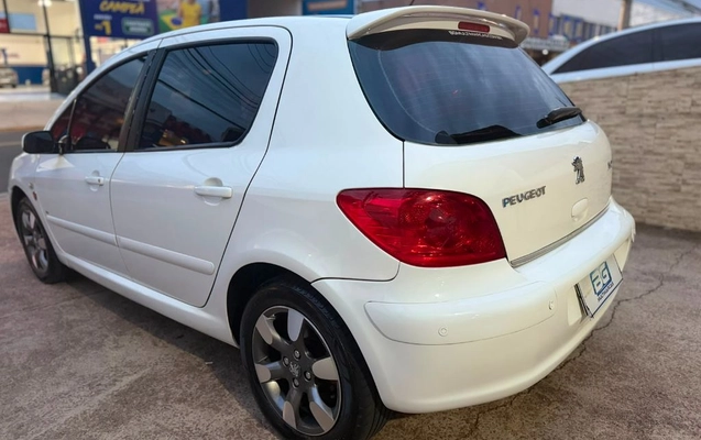 imagem-https://www.socarrao.com.br/sc-vehicle-images-prod/2634528/1789147120519-gb-9c5c7f0.jpeg