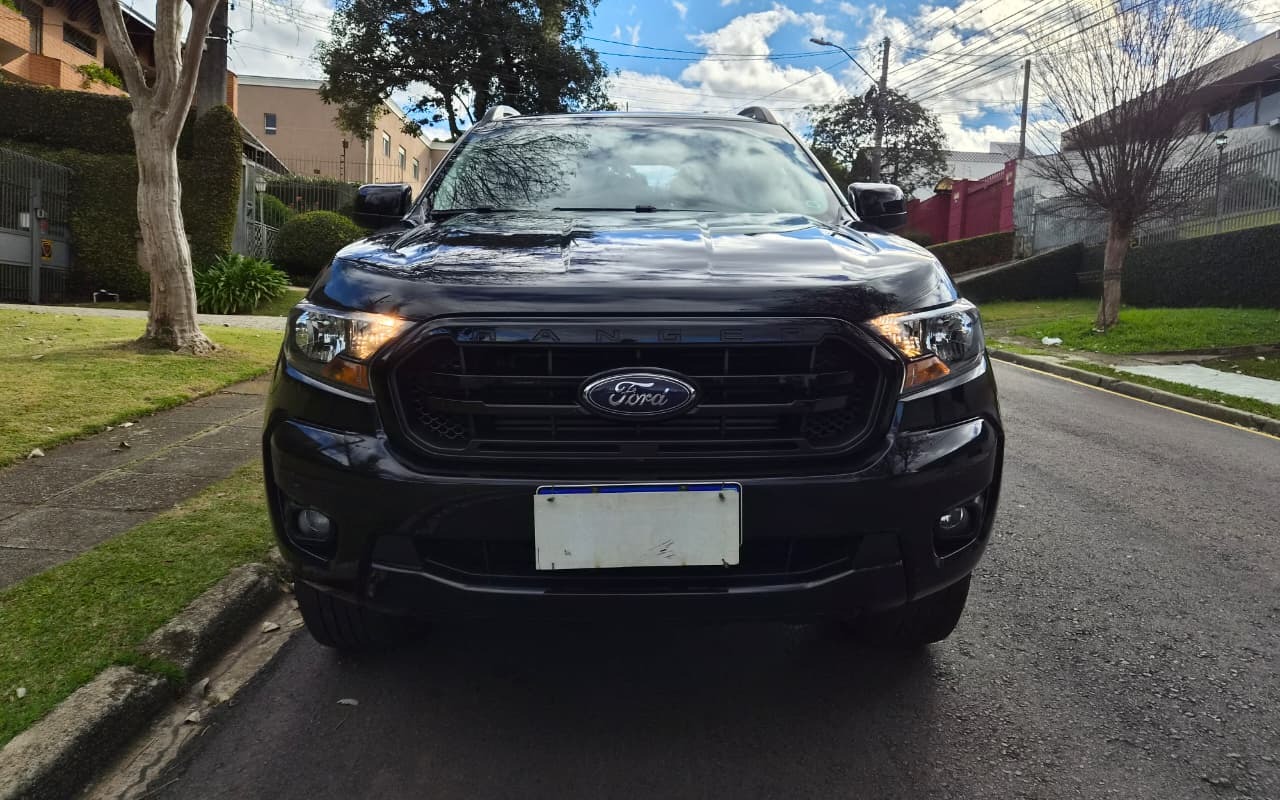 Ford Ranger 2023 Preto — foto 1 de 3