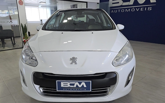 imagem-https://www.socarrao.com.br/sc-vehicle-images-prod/2637954/1789398994452-048d4b61b2cf4abead9f77498fb66a92_1784069596116.jpg