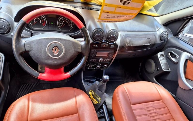 imagem-https://www.socarrao.com.br/sc-vehicle-images-prod/26460/1777033792516-7499903_3_B_1f316bc268.jpeg