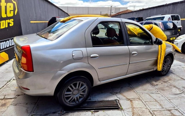 imagem-https://www.socarrao.com.br/sc-vehicle-images-prod/26460/1777033792517-7499903_7_B_4e8ac8c45d.jpeg