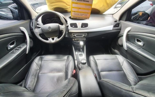 imagem-https://www.socarrao.com.br/sc-vehicle-images-prod/26467/1777033366730-6248519_4_B_9b14238310.jpeg