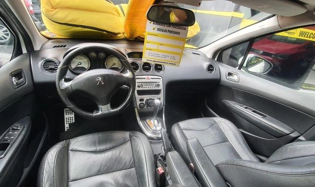imagem-https://www.socarrao.com.br/sc-vehicle-images-prod/26471/1777032914334-6880130_13_B_c0aa119a06.jpeg