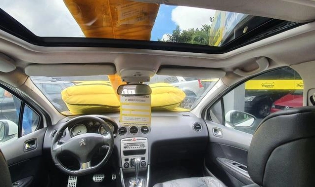 imagem-https://www.socarrao.com.br/sc-vehicle-images-prod/26471/1777032914338-6880130_7_B_6dc51fe85e.jpeg