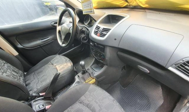 imagem-https://www.socarrao.com.br/sc-vehicle-images-prod/26474/1786450948409-6358198_12_B_9c0a88a5c8.jpeg
