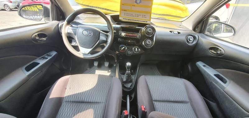 imagem-https://www.socarrao.com.br/sc-vehicle-images-prod/26476/1769988423796-7202687OR_1767638316_23_30.jpg