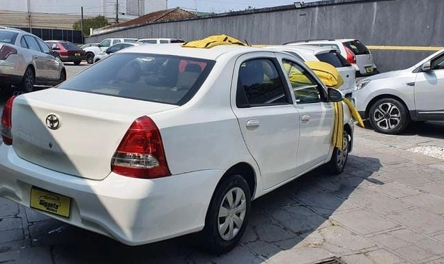 imagem-https://www.socarrao.com.br/sc-vehicle-images-prod/26476/1769988423796-7202687OR_1767638316_2_610.jpg