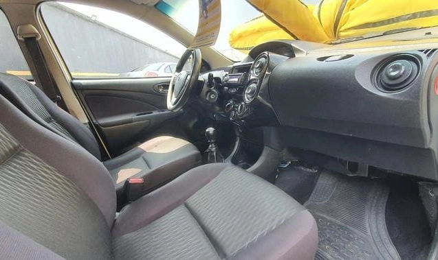 imagem-https://www.socarrao.com.br/sc-vehicle-images-prod/26476/1769988423797-7202687OR_1767638316_29_770.jpg