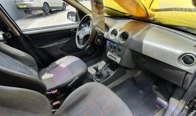 imagem-https://www.socarrao.com.br/sc-vehicle-images-prod/26477/1769988424025-7202691OR_1767638366_68_580.jpg