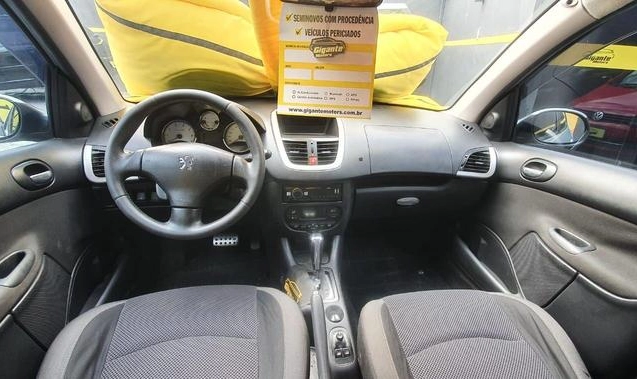 imagem-https://www.socarrao.com.br/sc-vehicle-images-prod/26492/1791202664589-7748213_13_B_9b63dbb2a4.jpeg