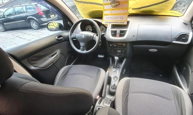 imagem-https://www.socarrao.com.br/sc-vehicle-images-prod/26492/1791202664595-7748213_10_B_336b07678b.jpeg